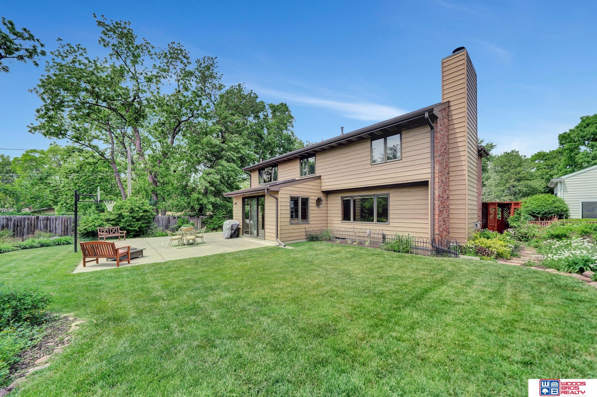 3939 Stockwell Court