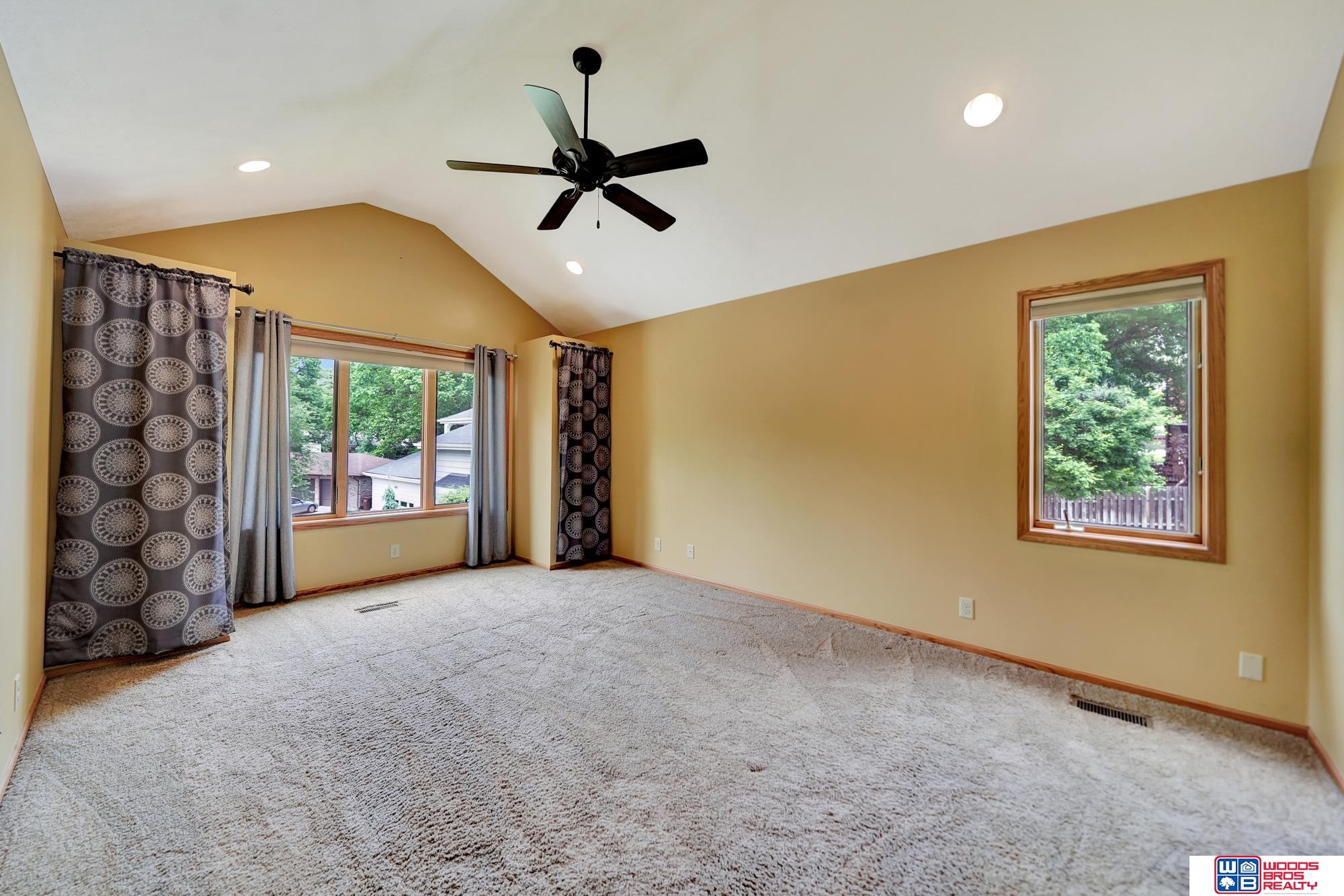 3939 Stockwell Court