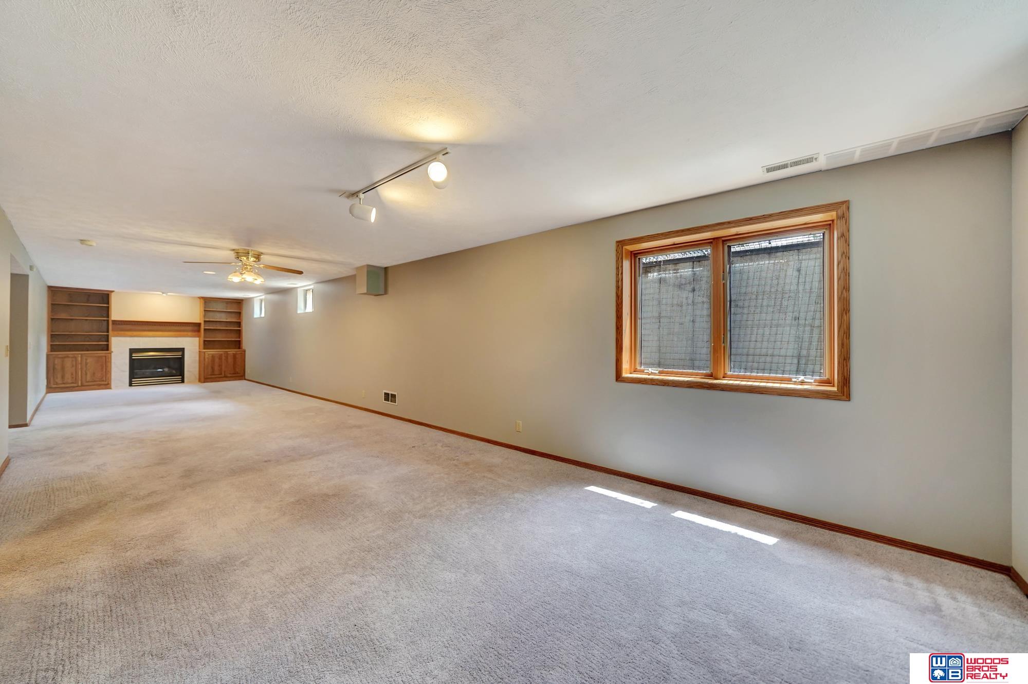 3939 Stockwell Court