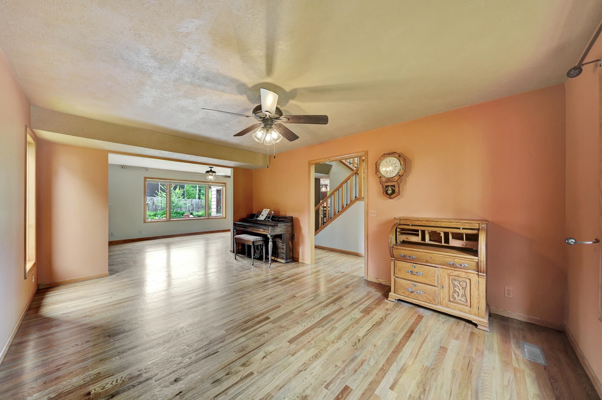 3939 Stockwell Court