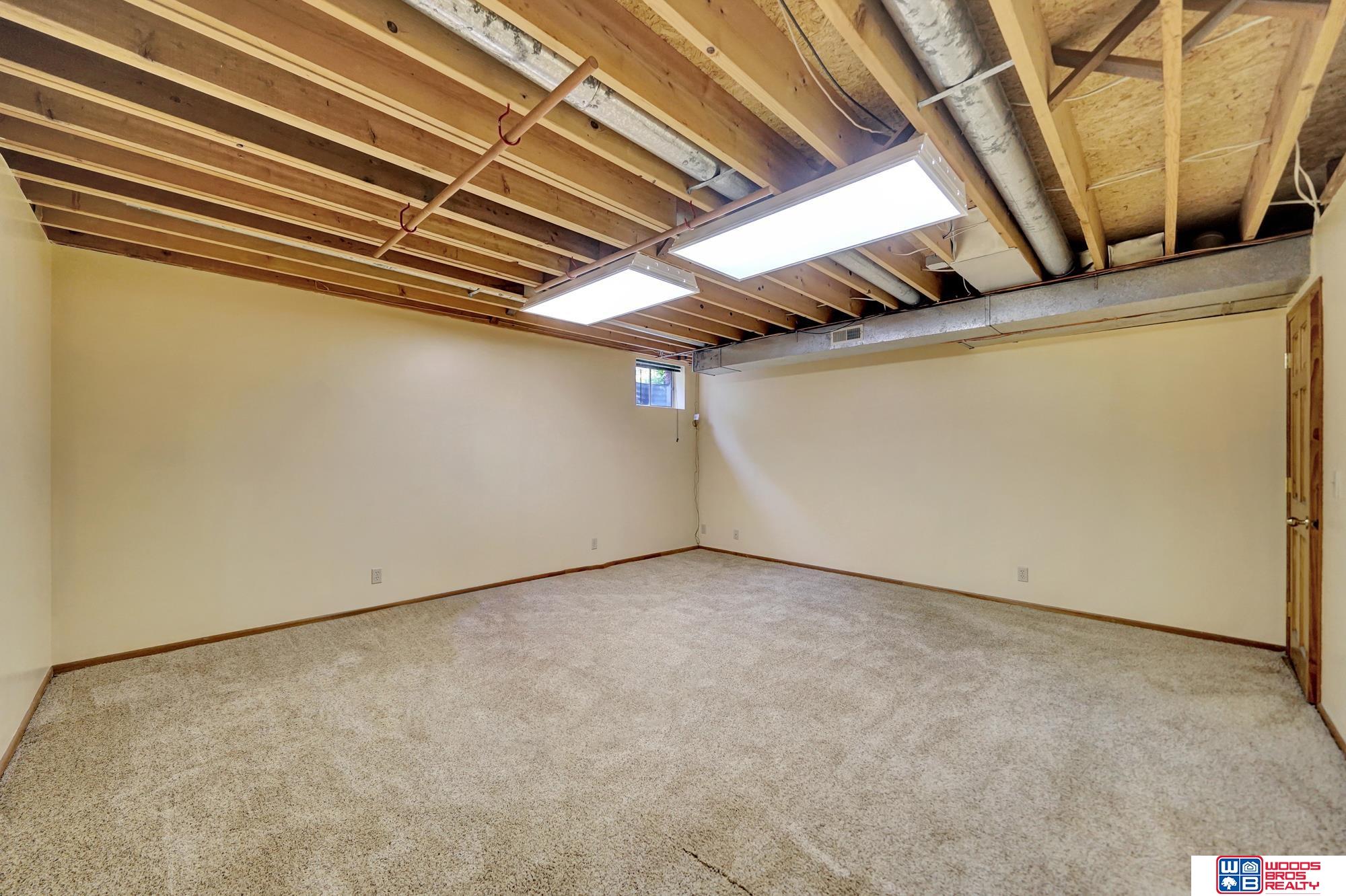 3939 Stockwell Court