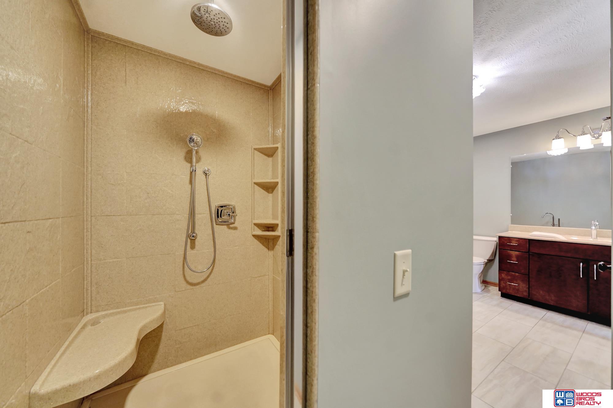 3939 Stockwell Court