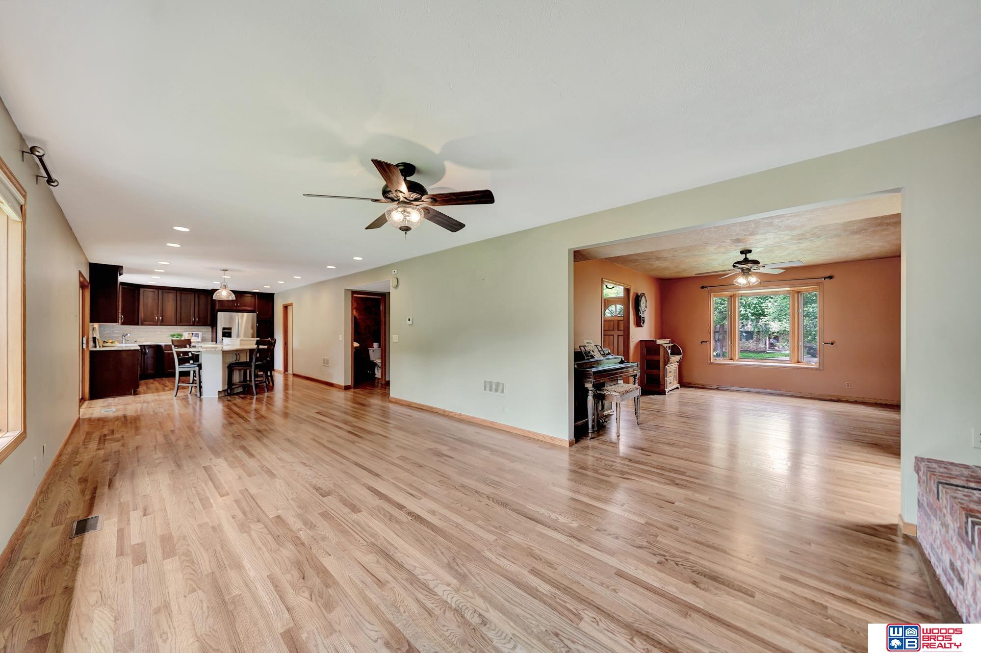 3939 Stockwell Court