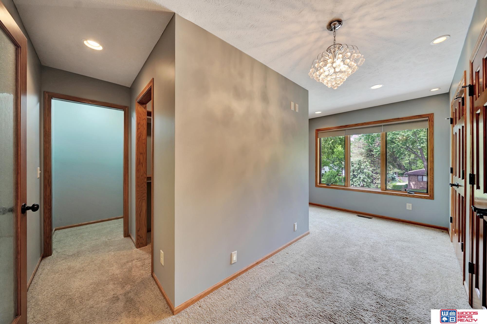 3939 Stockwell Court