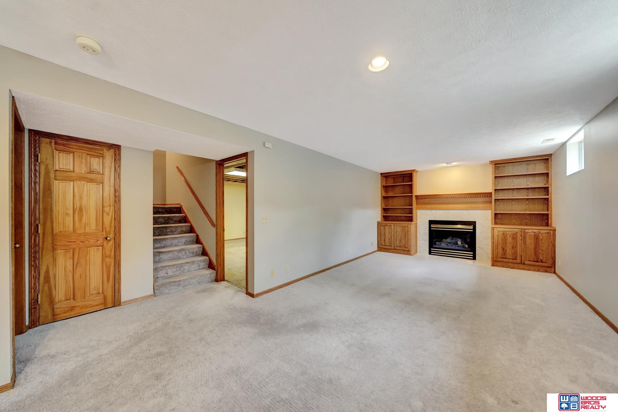 3939 Stockwell Court