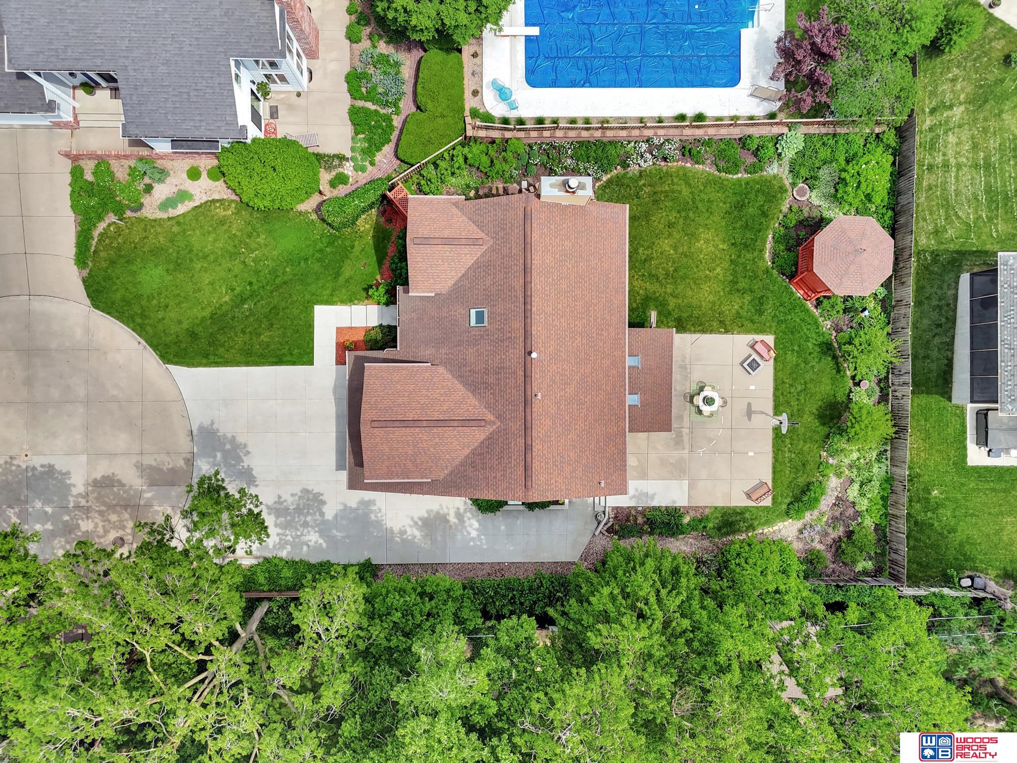 3939 Stockwell Court