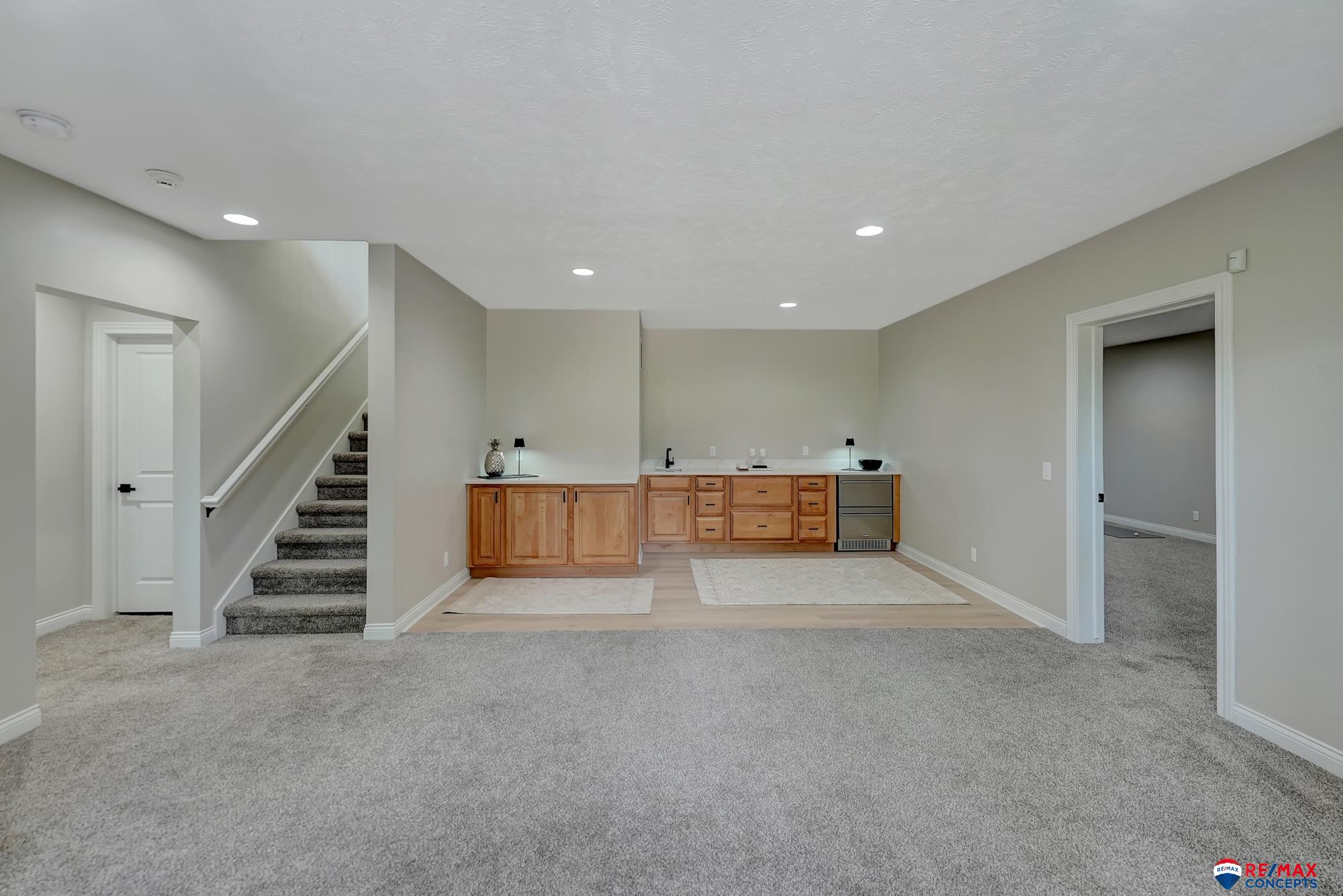 2404 Rokeby Road