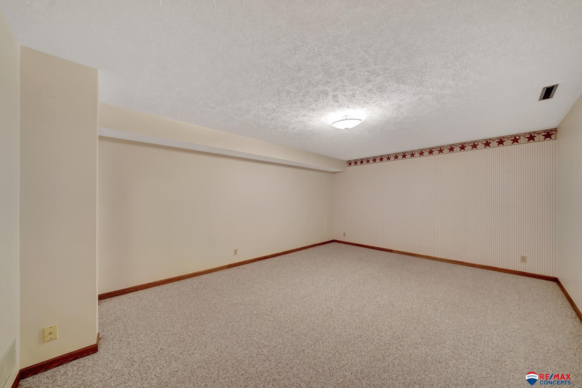 5515 Enterprise Drive