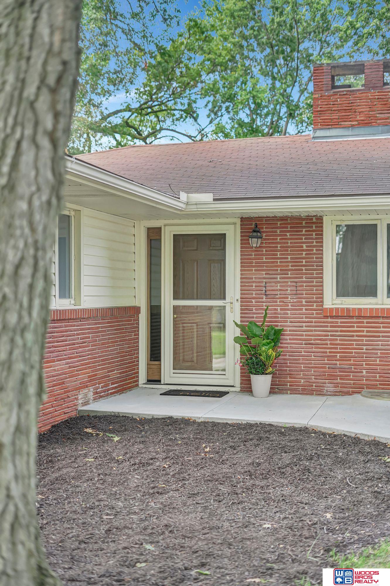 1425 Ridgeway Road