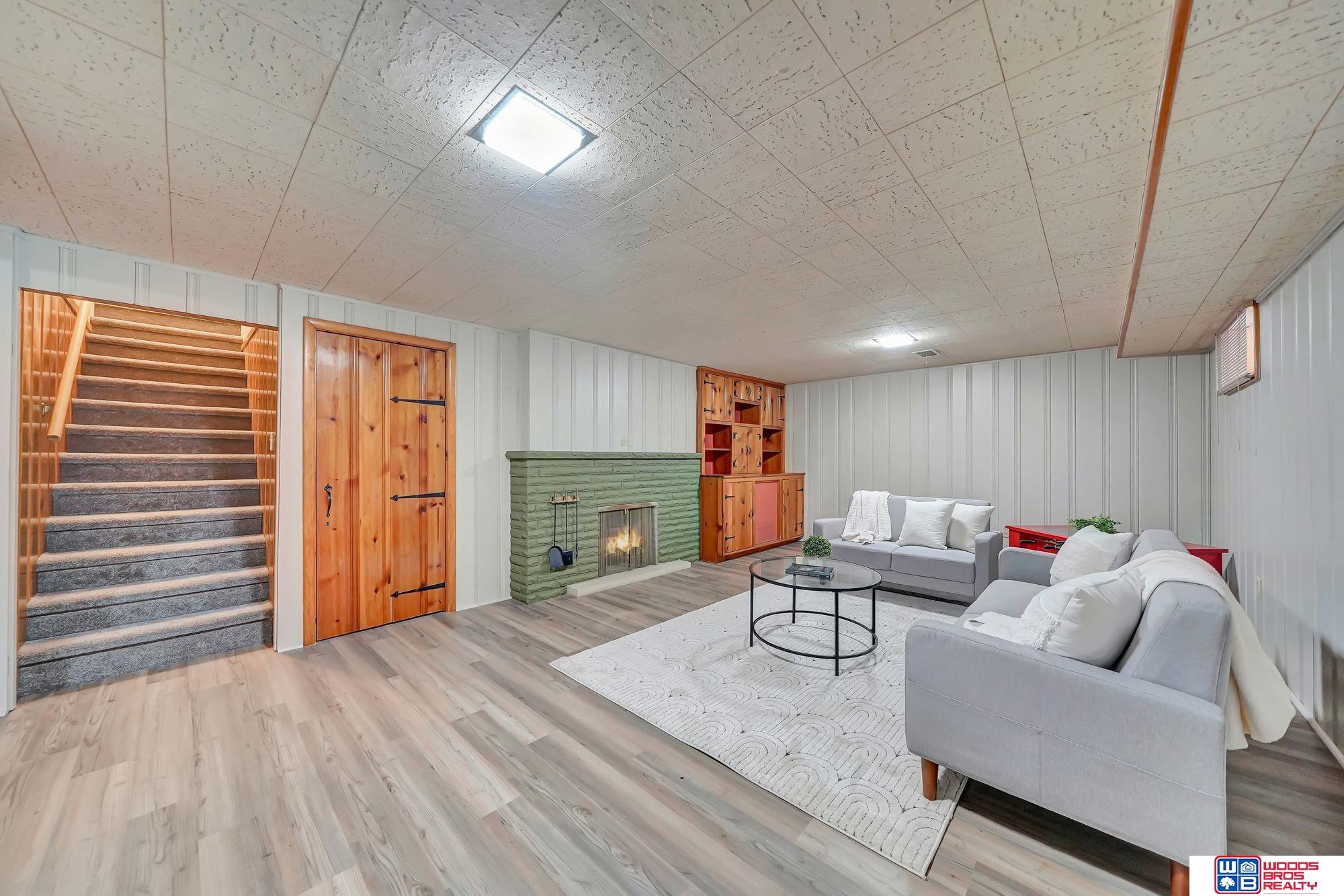 1425 Ridgeway Road