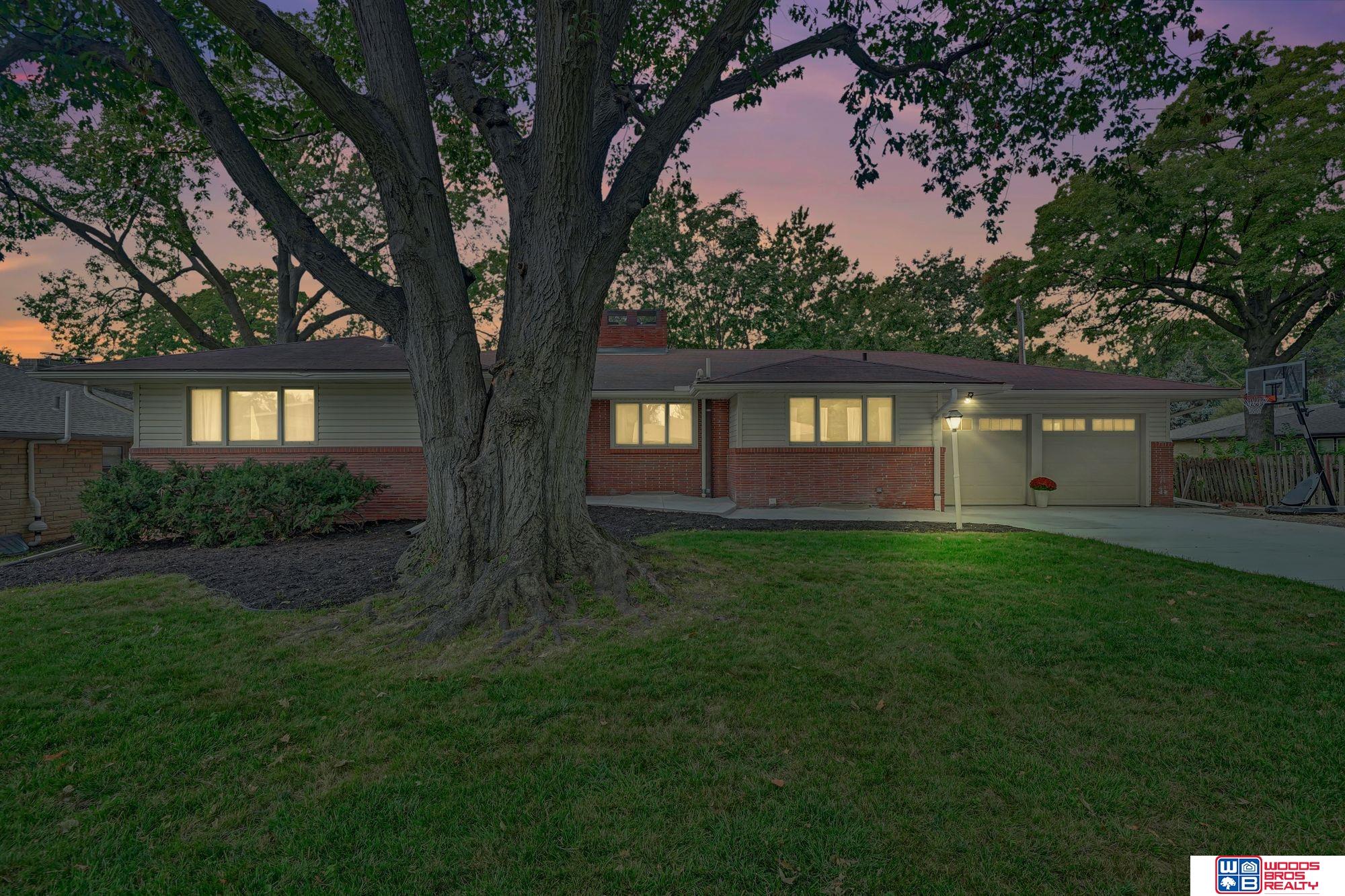 1425 Ridgeway Road