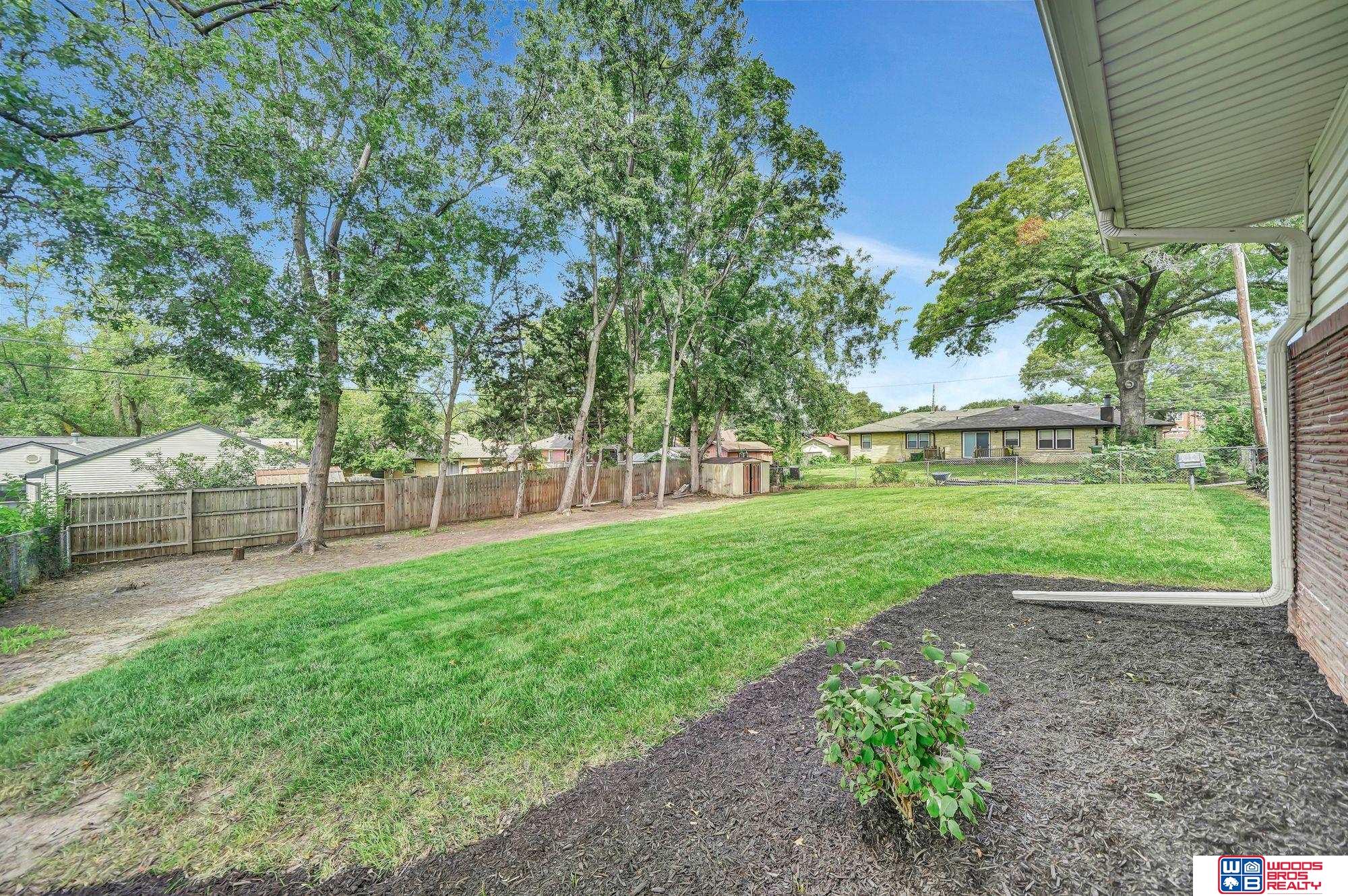 1425 Ridgeway Road