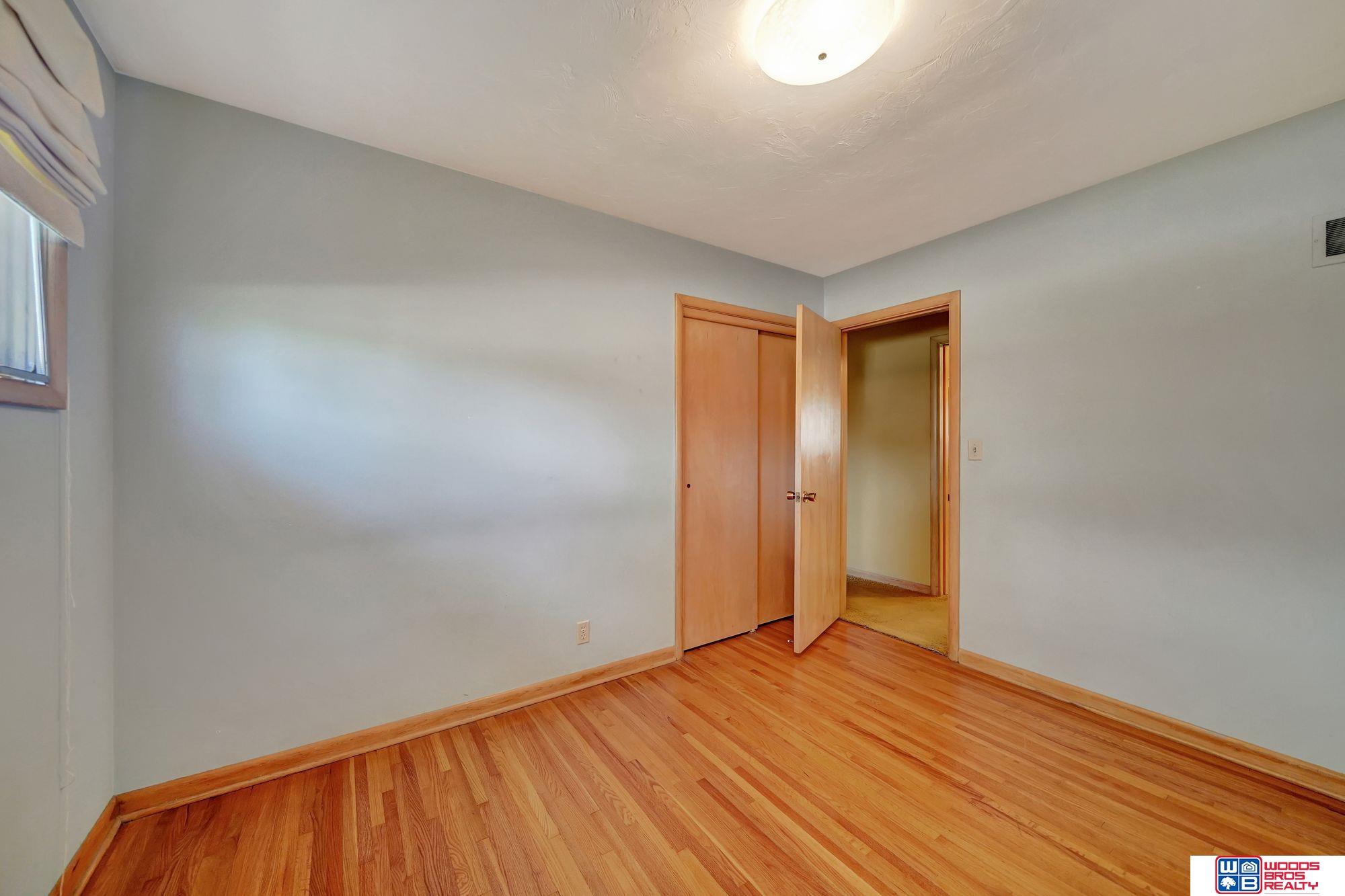 1601 Ridgeway Road, Lincoln