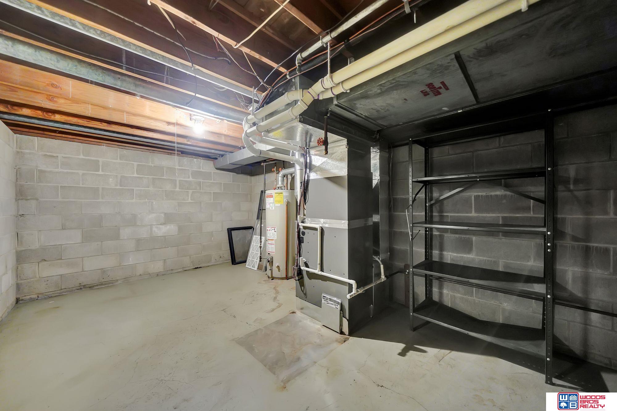 1601 Ridgeway Road, Lincoln