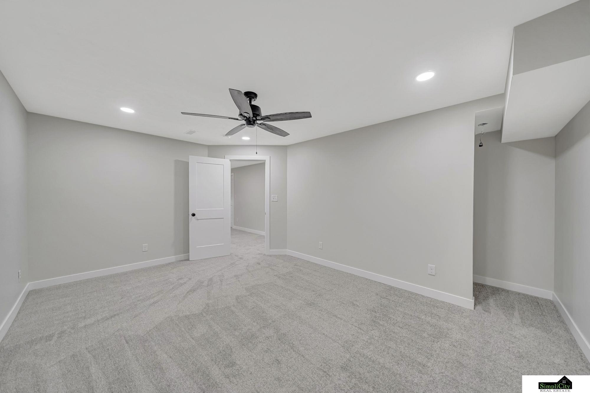 5448 Sugarberry Court