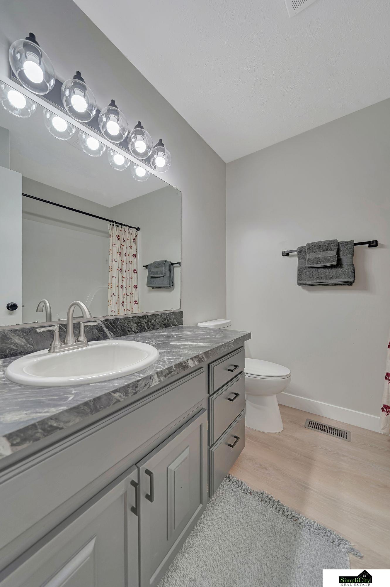 5448 Sugarberry Court