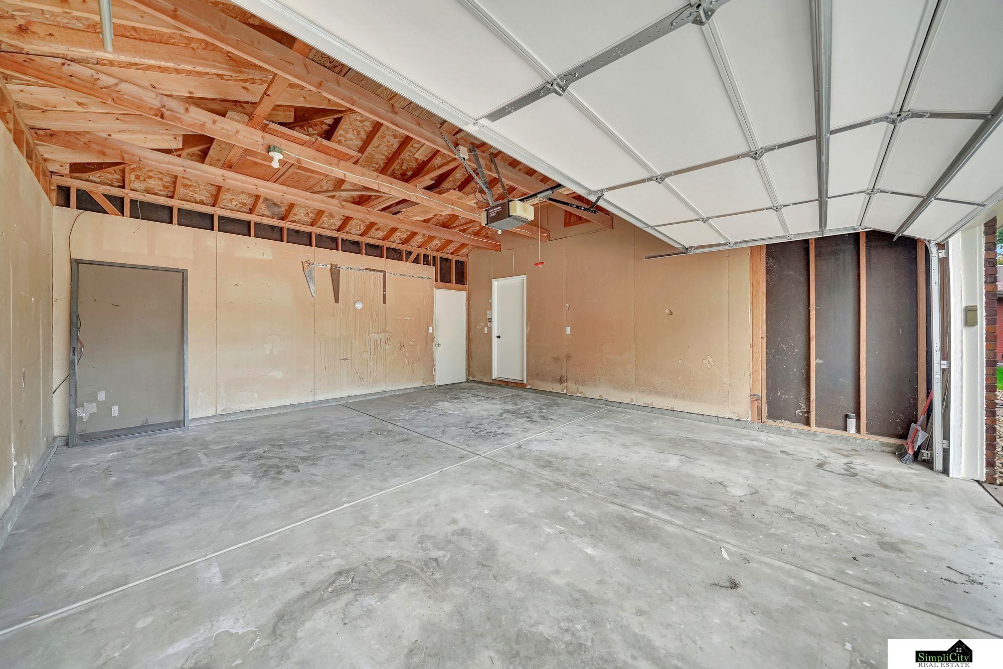 5448 Sugarberry Court