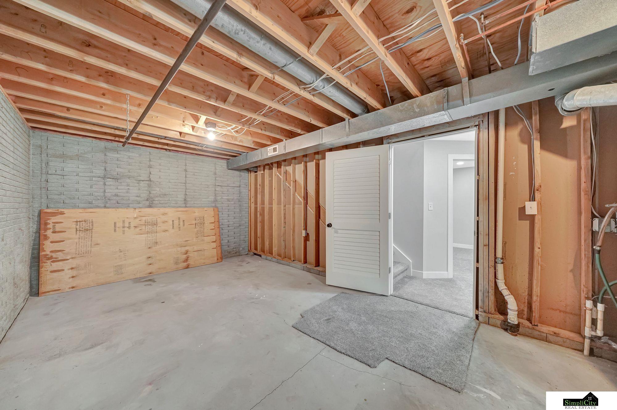 5448 Sugarberry Court