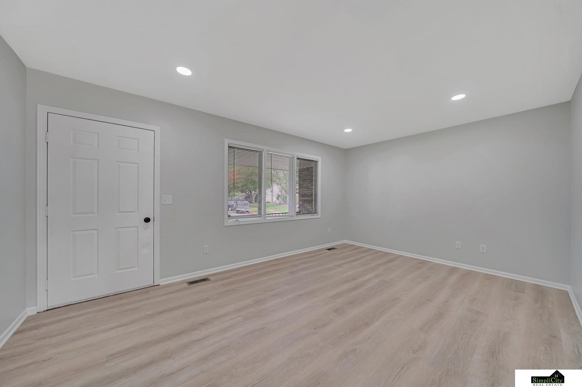 5448 Sugarberry Court