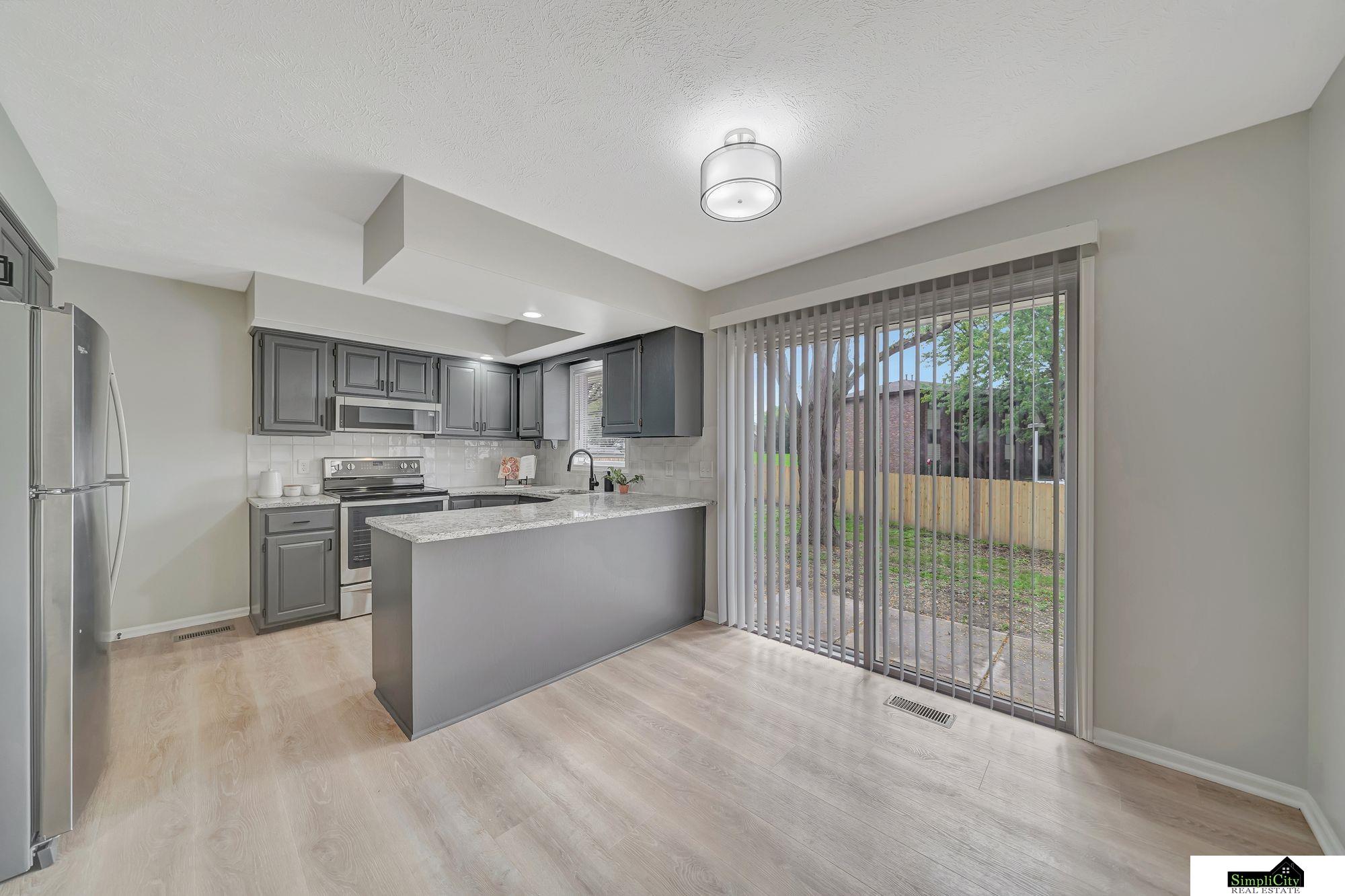 5448 Sugarberry Court