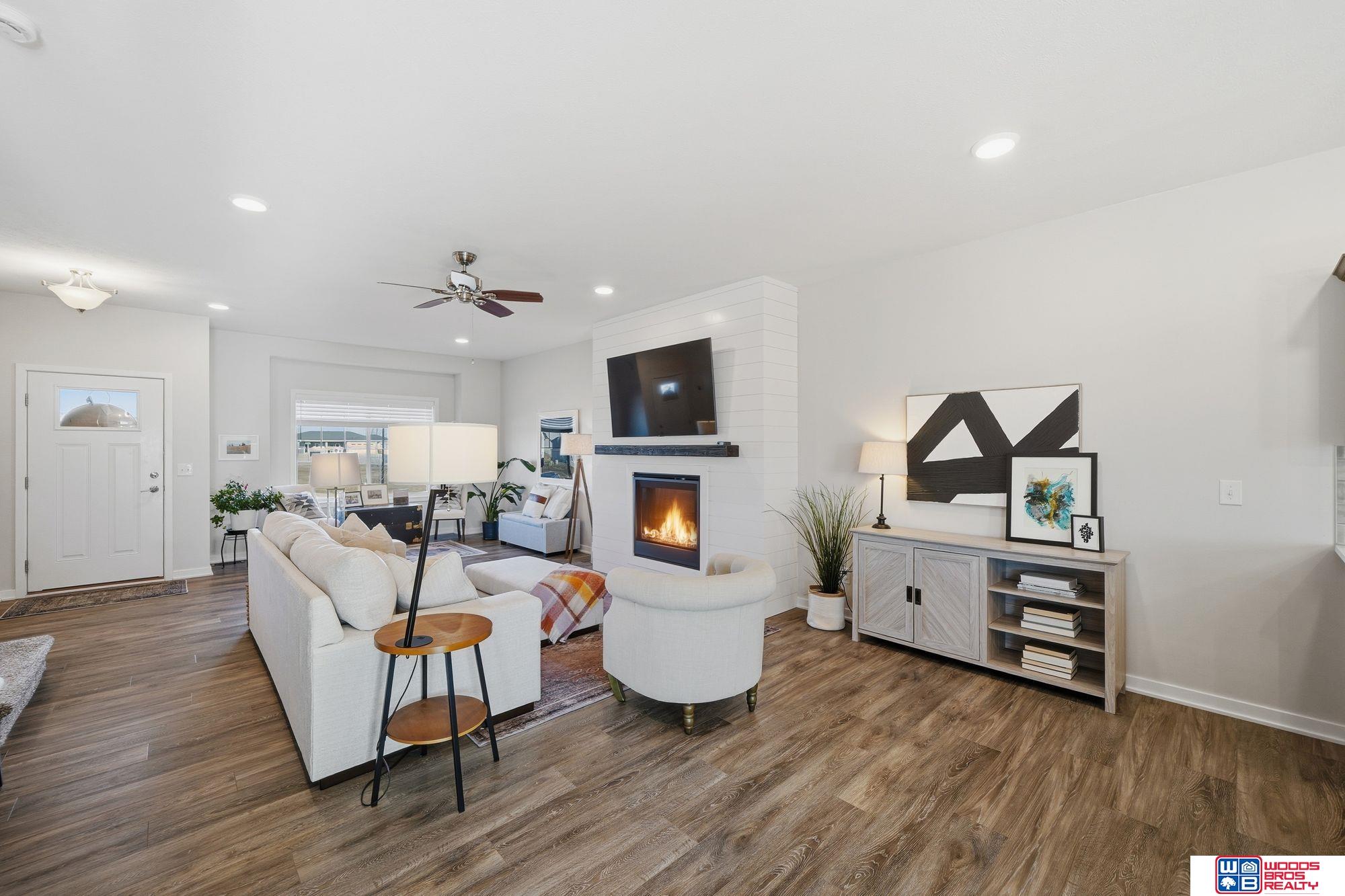 9533 Duckhorn Drive