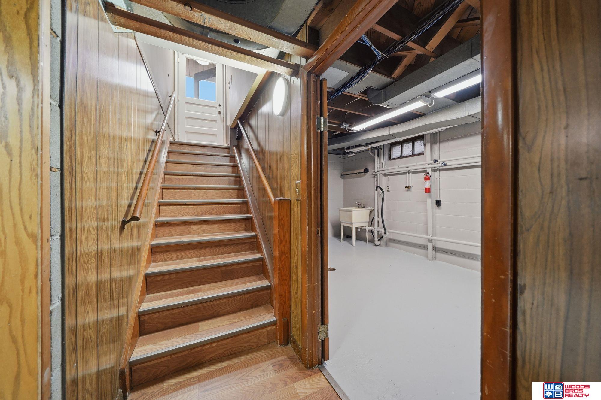 833 Elmwood Avenue