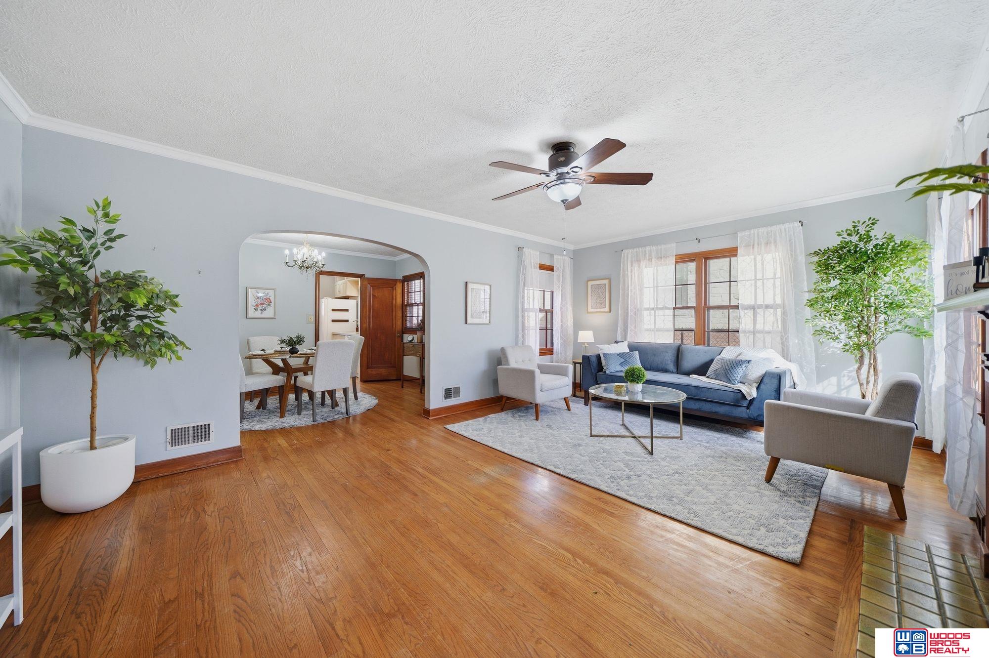 833 Elmwood Avenue