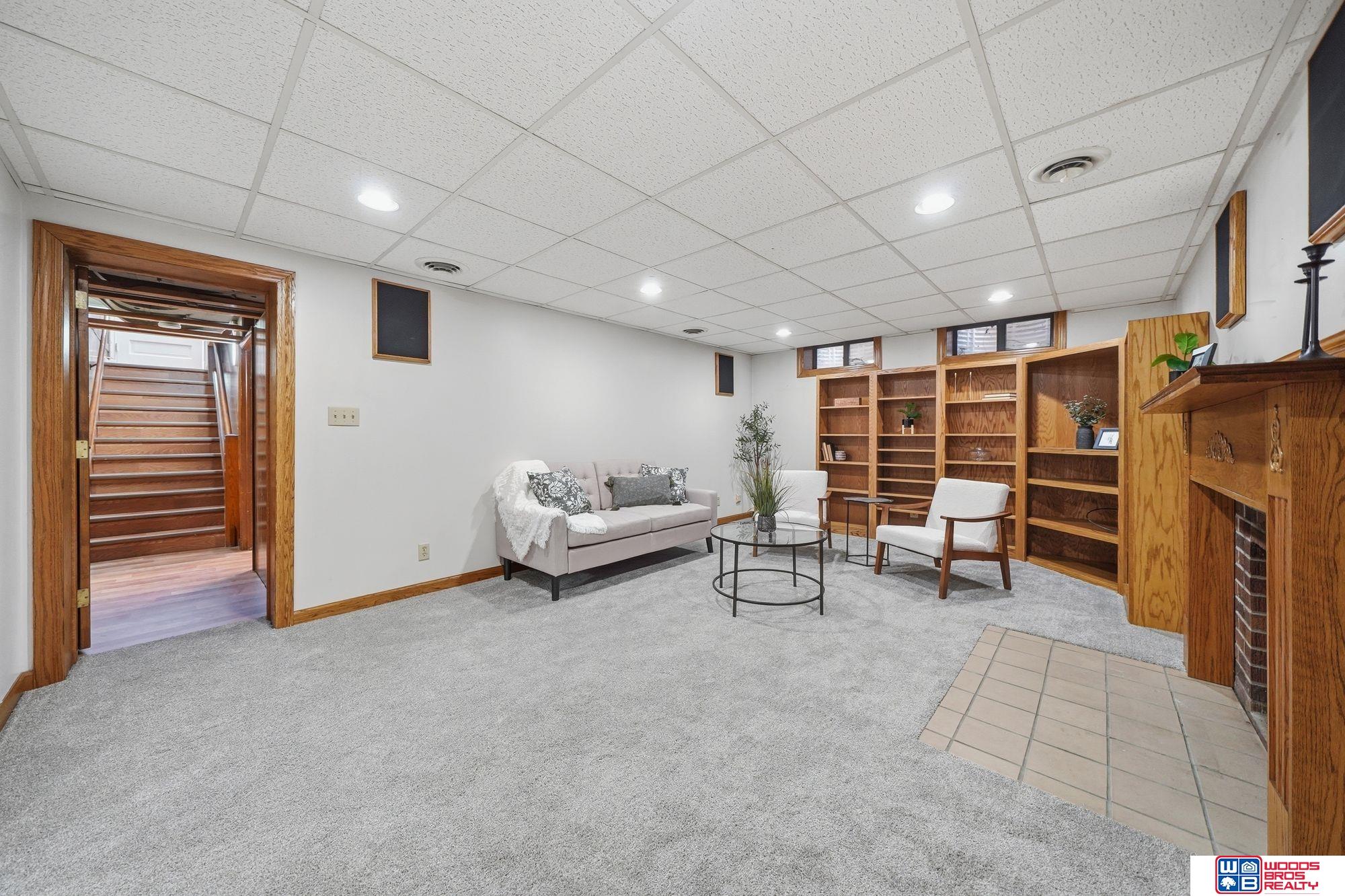 833 Elmwood Avenue