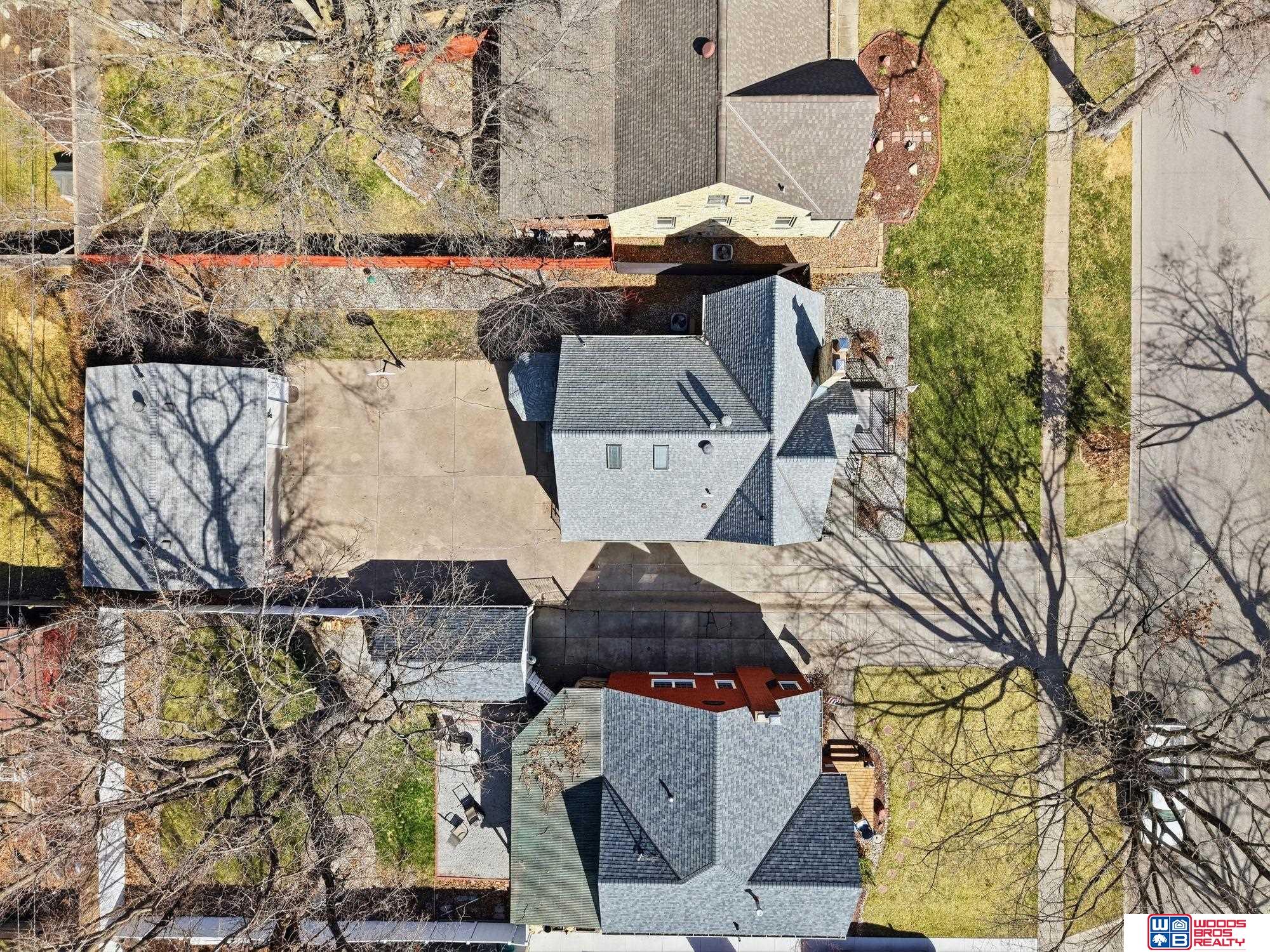 833 Elmwood Avenue
