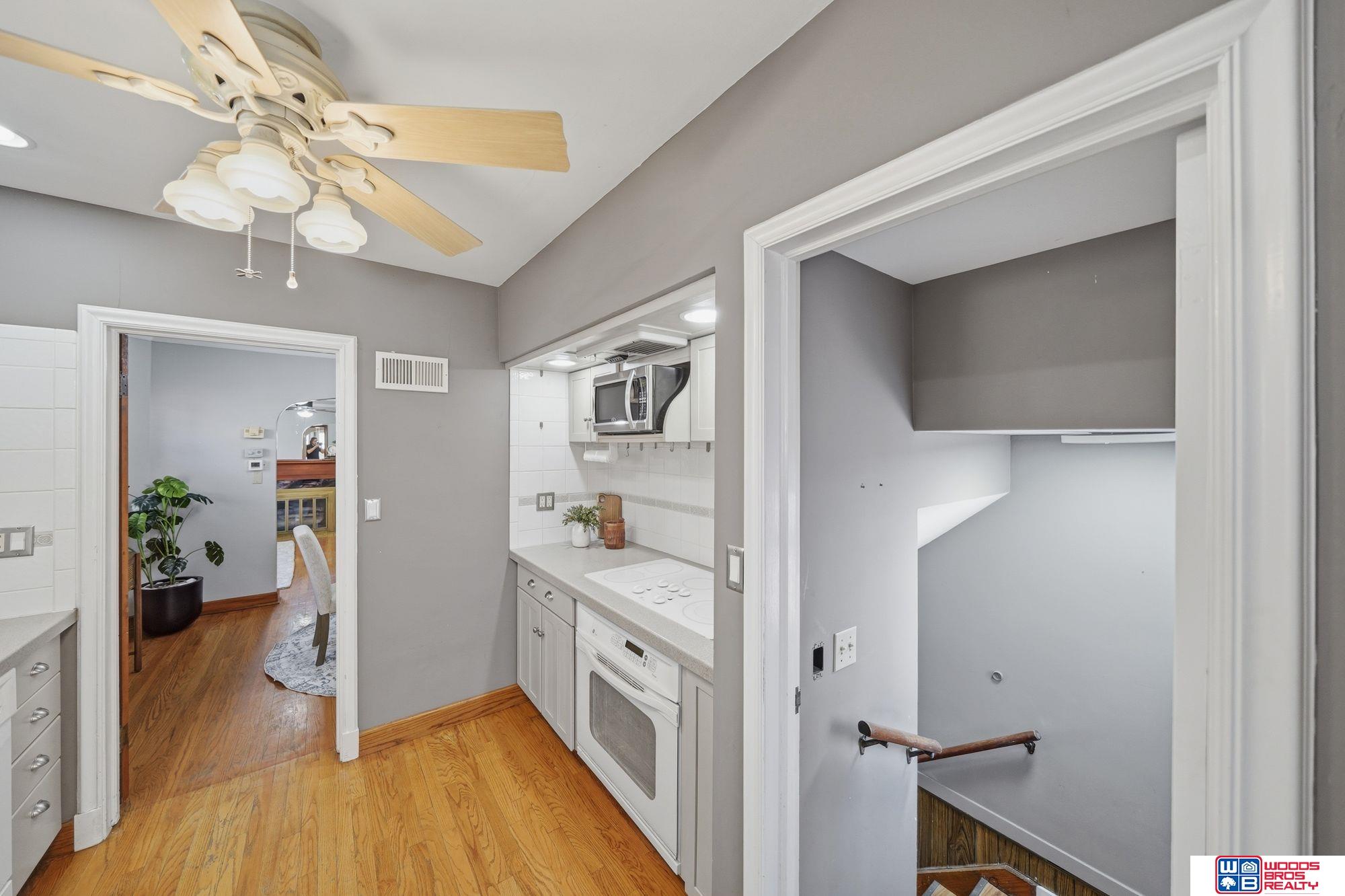 833 Elmwood Avenue