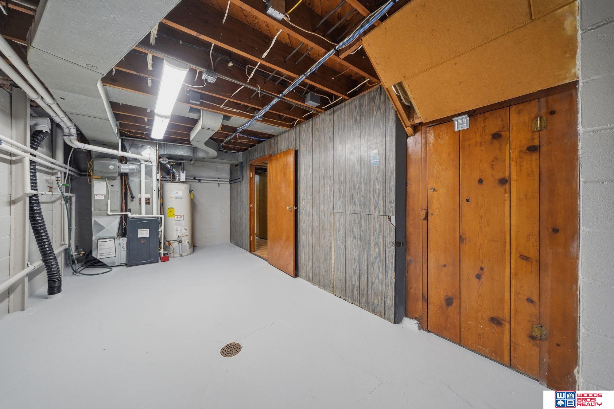 833 Elmwood Avenue