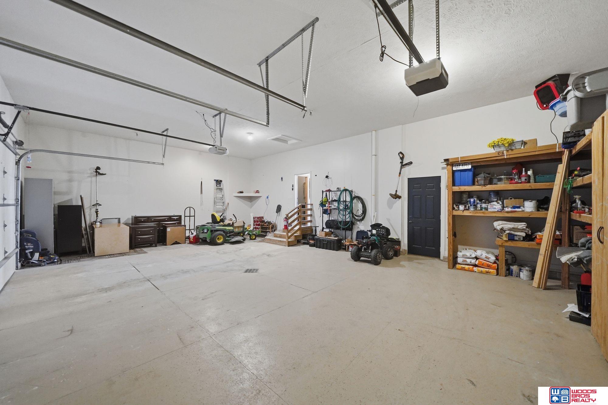 1530 Deer Trail