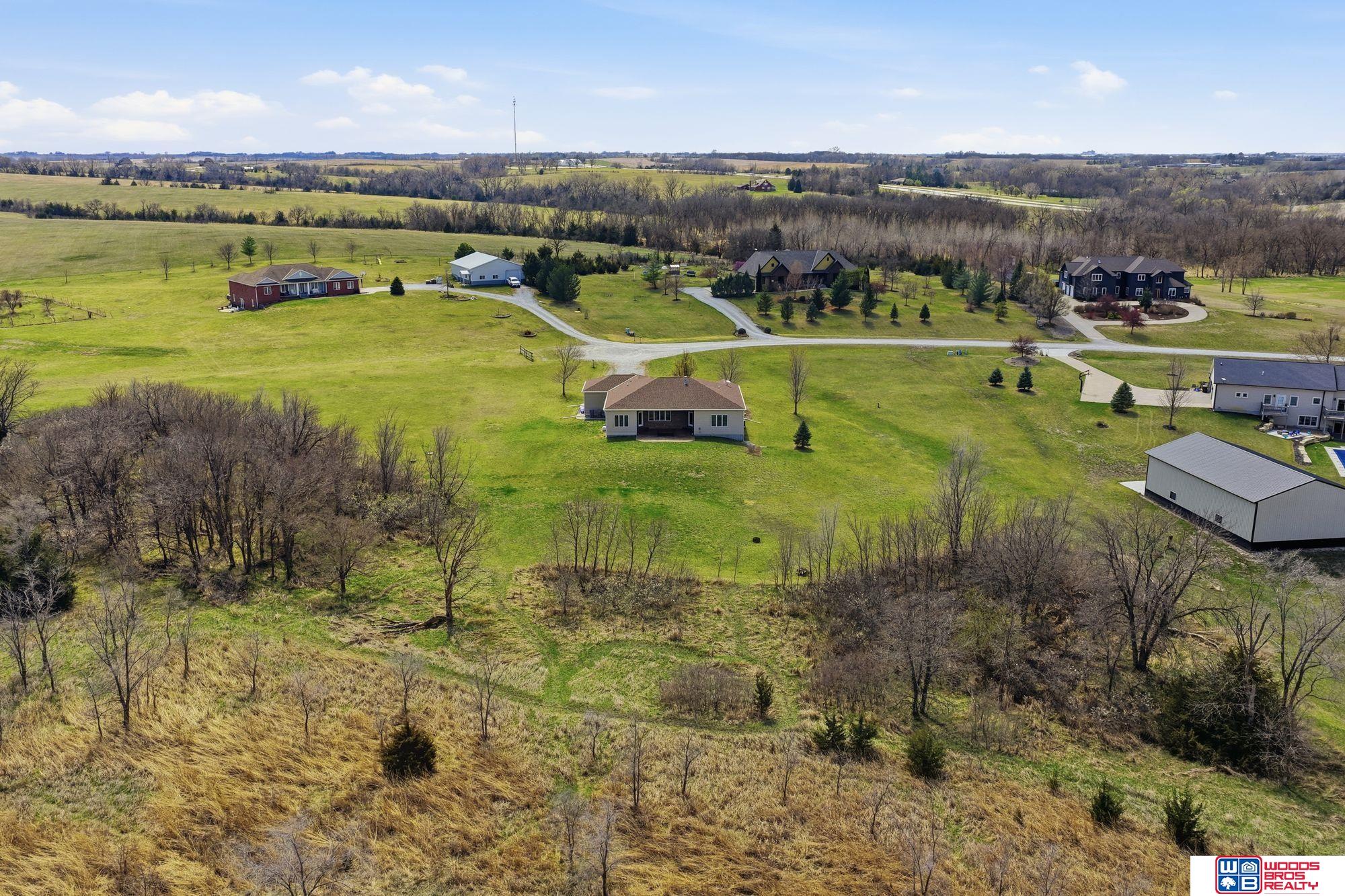 1530 Deer Trail