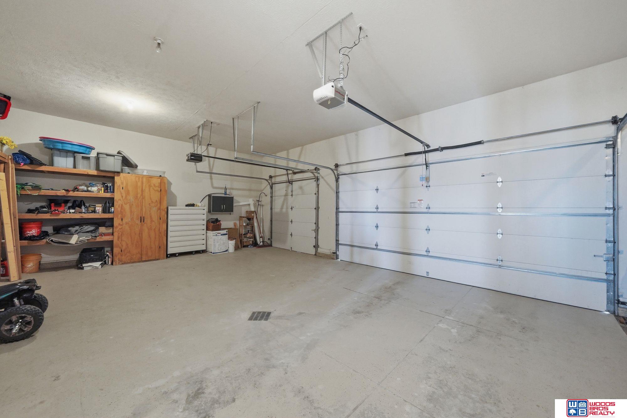 1530 Deer Trail