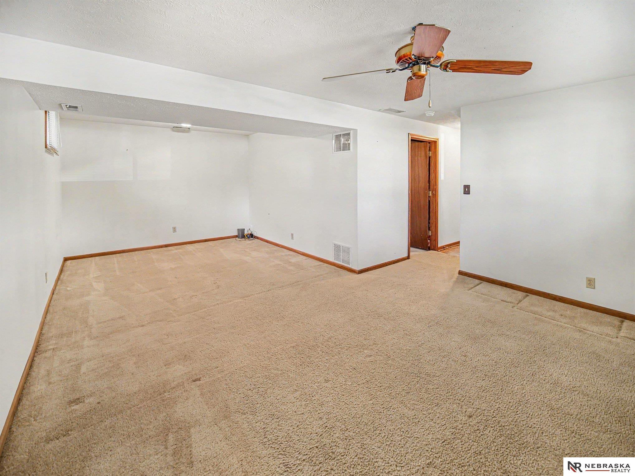 5208 Ascot Circle