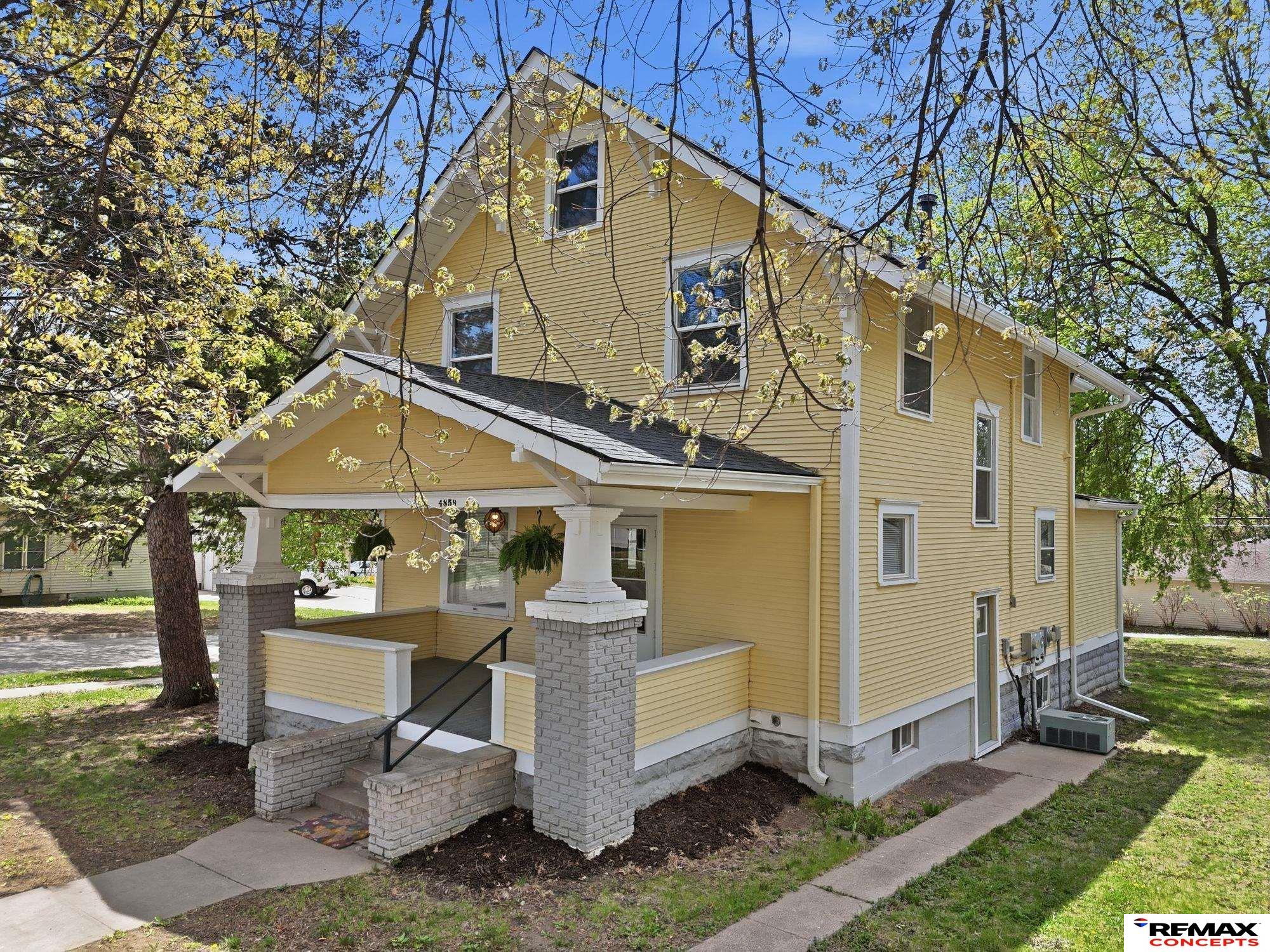 4859 Lowell Avenue