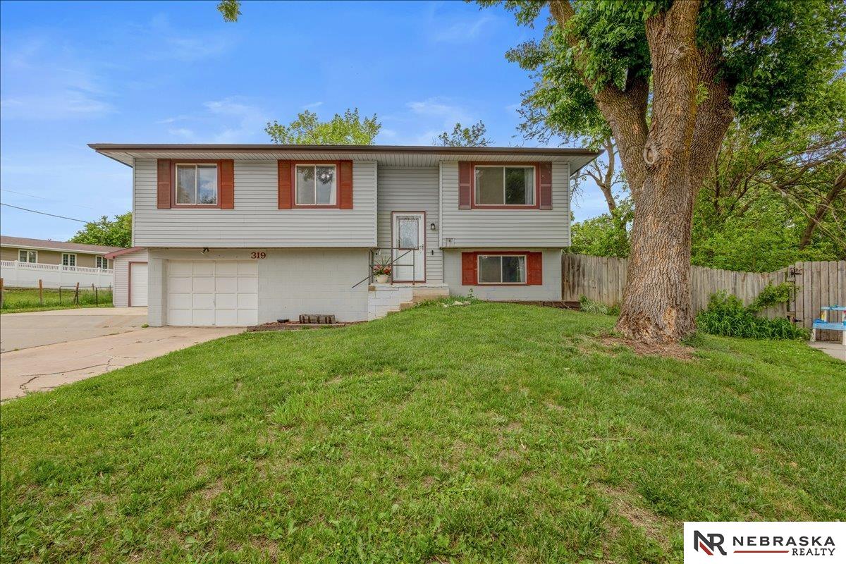 319 Clair Lane