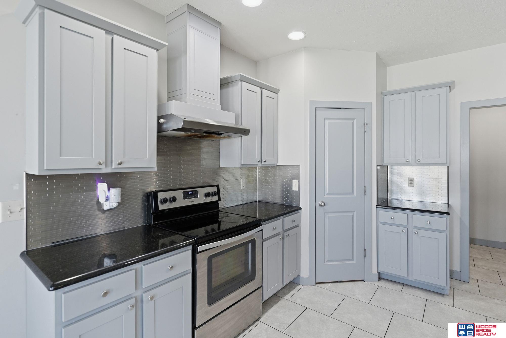 1121 N 97th Street