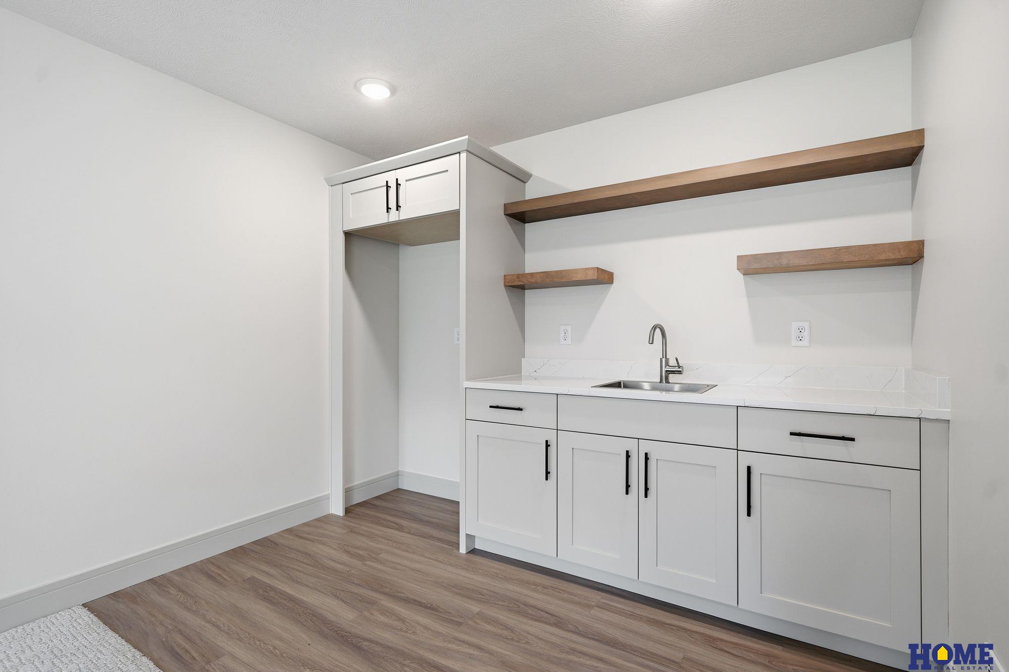 430 S 90th Street