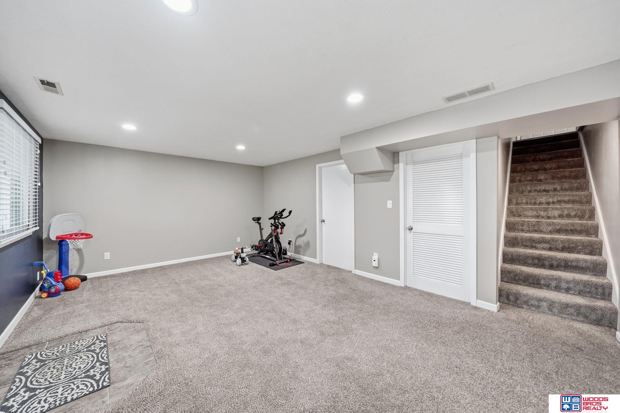 4816 Grassridge Road