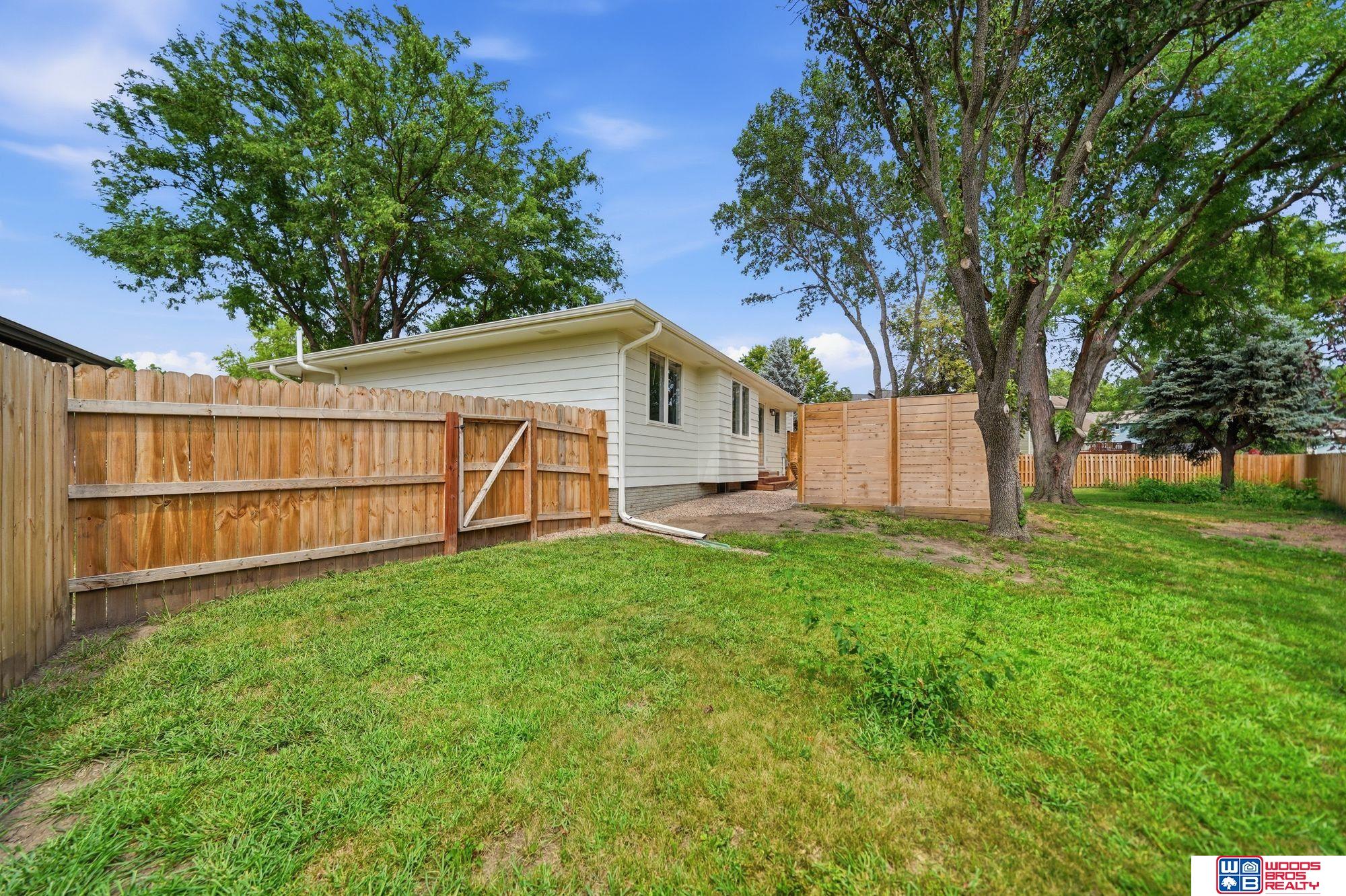 5448 Sugarberry Court
