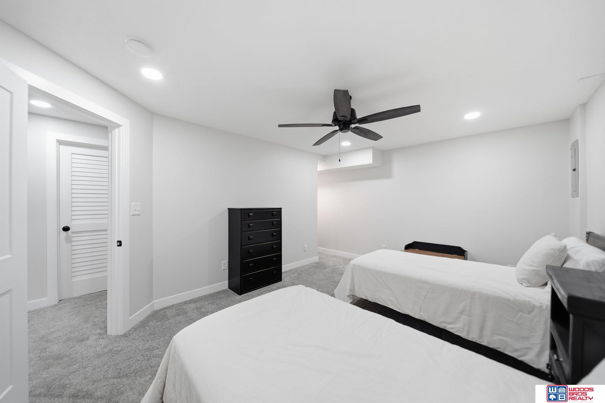 5448 Sugarberry Court