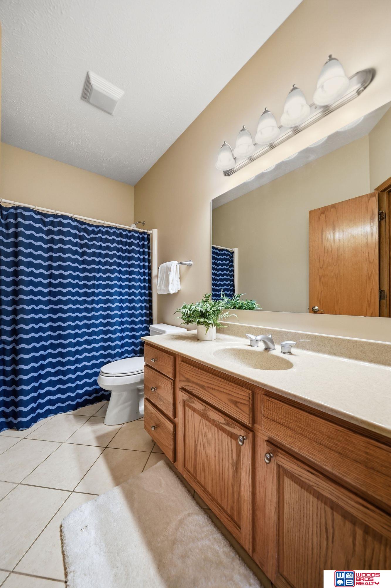 2200 Manitou Drive