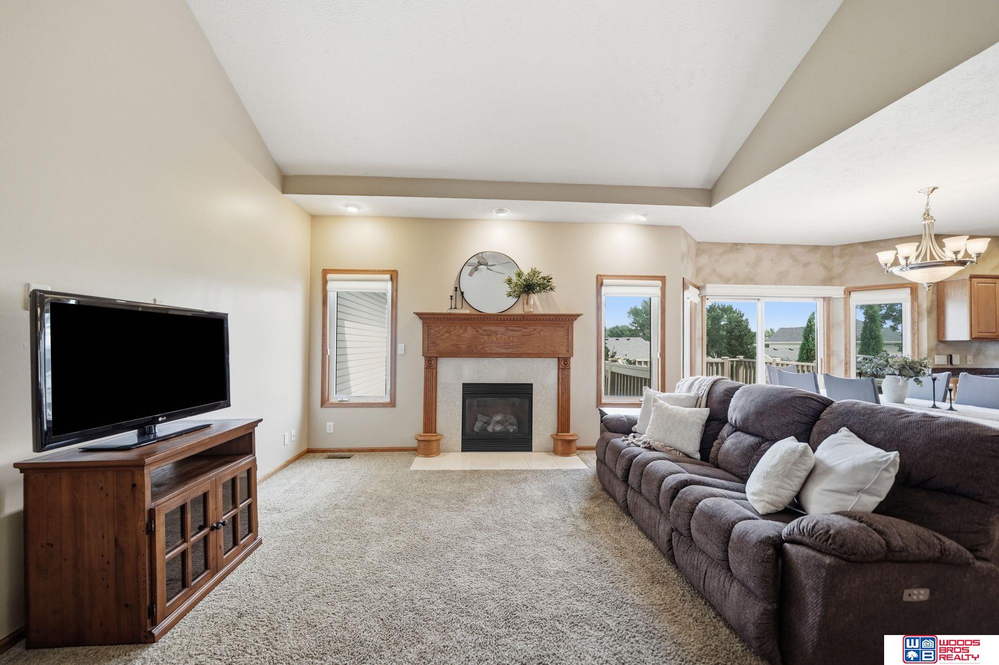 2200 Manitou Drive