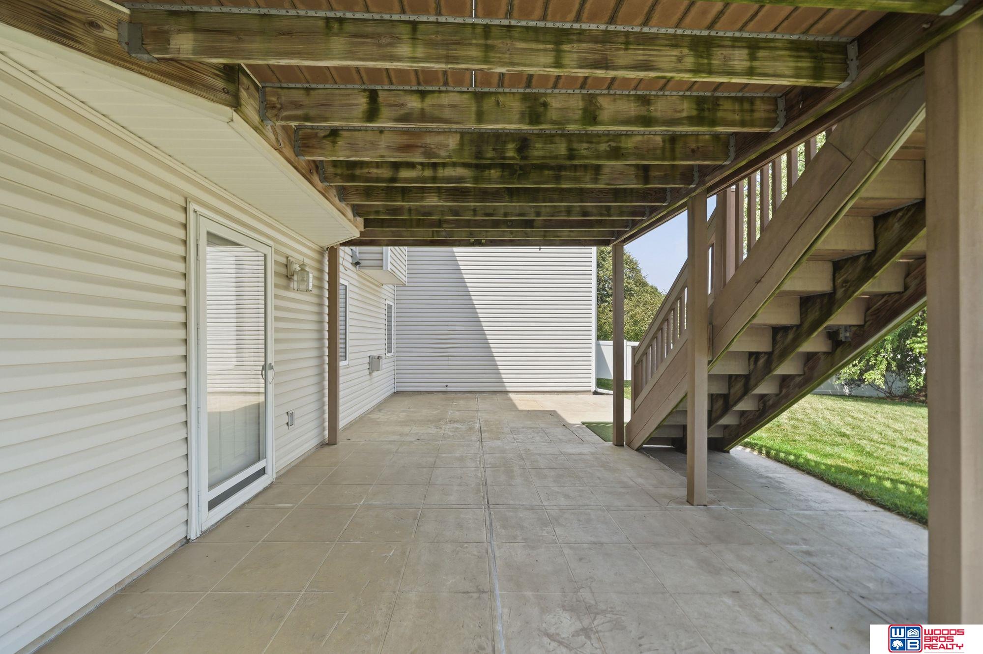 2200 Manitou Drive
