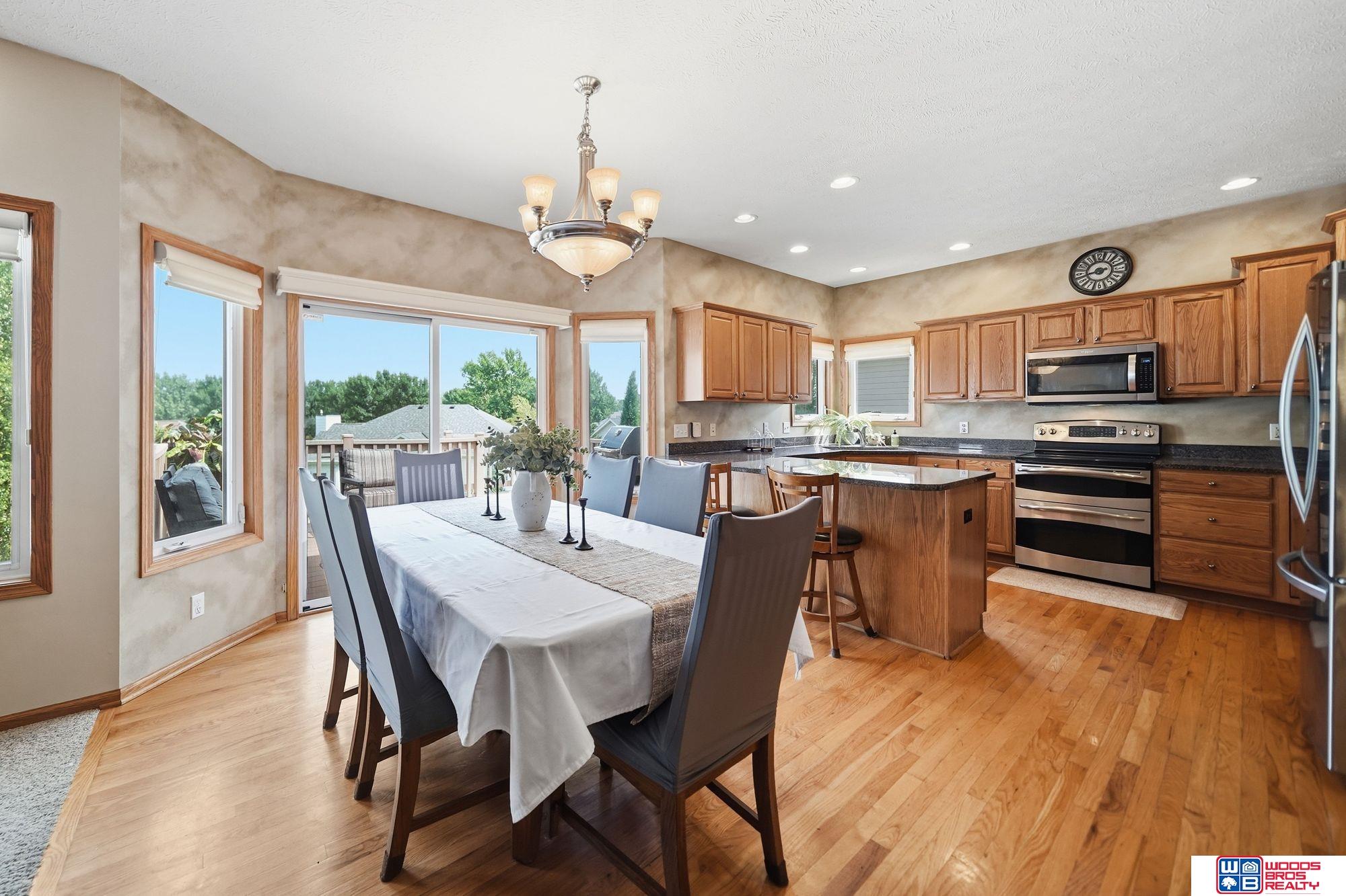 2200 Manitou Drive