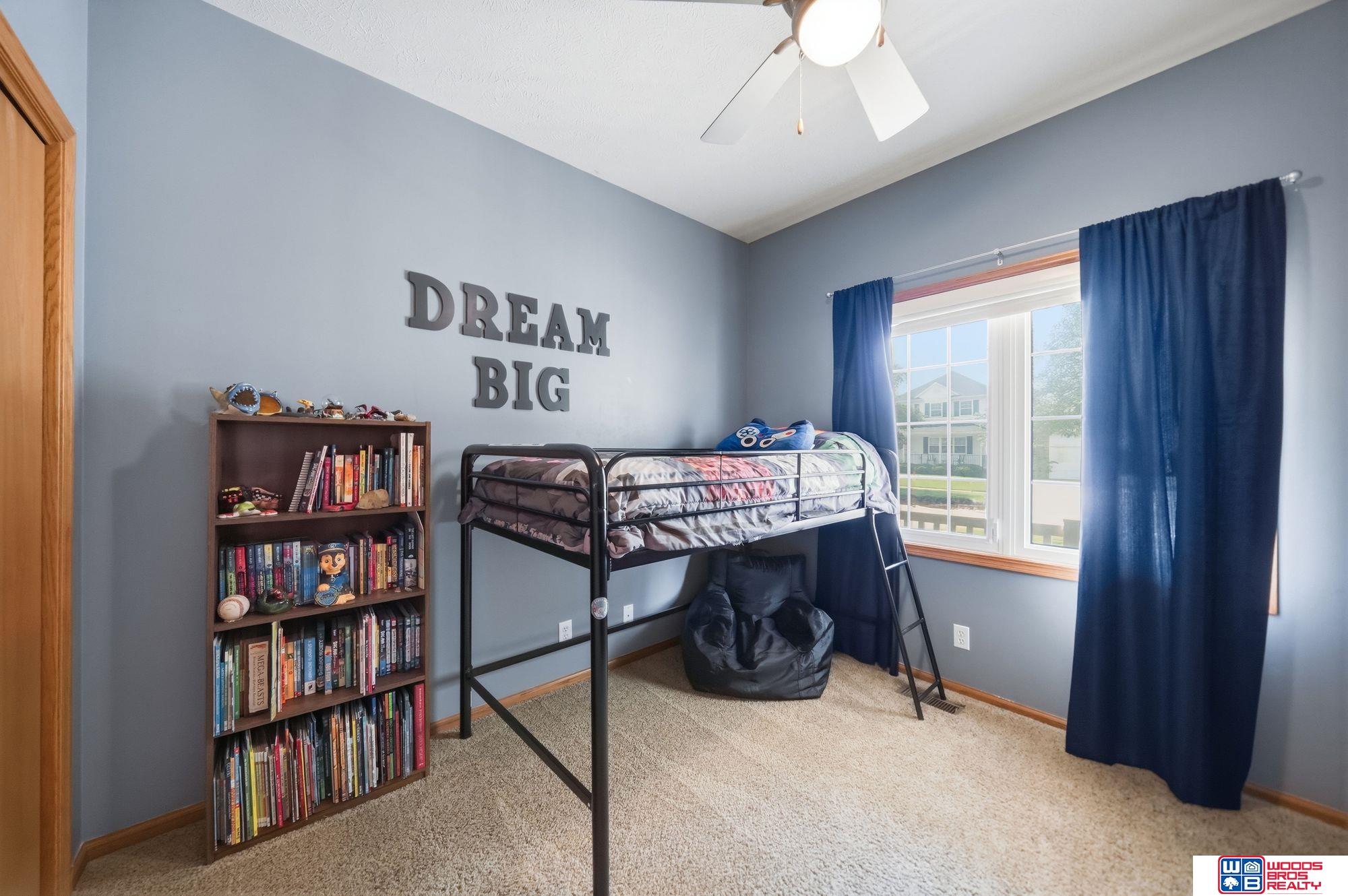 2200 Manitou Drive