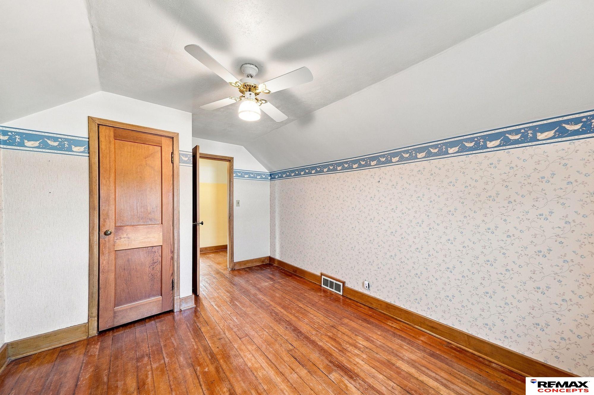 230 W 3rd Street