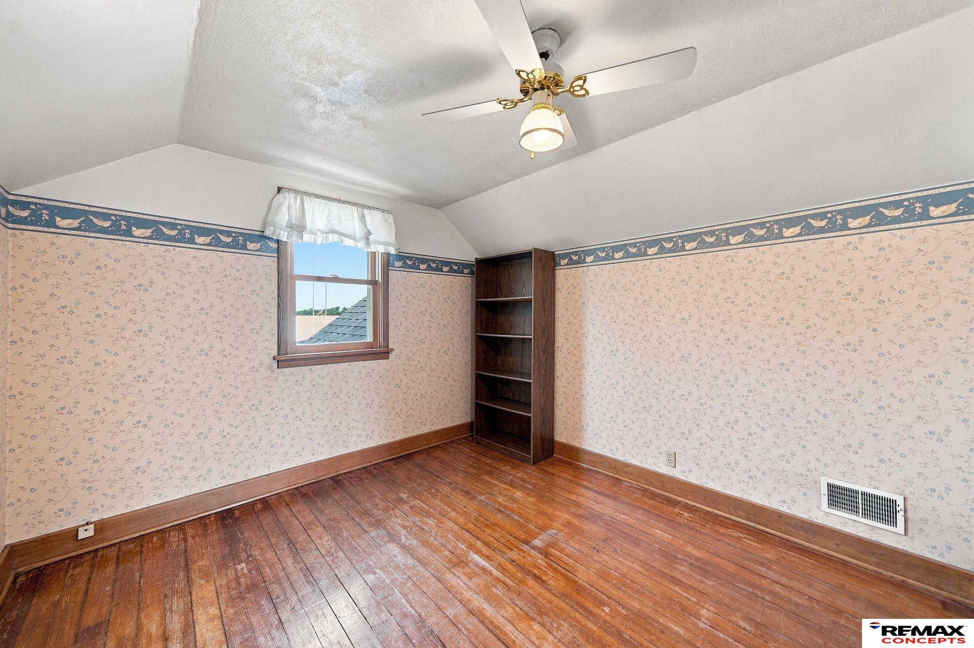 230 W 3rd Street
