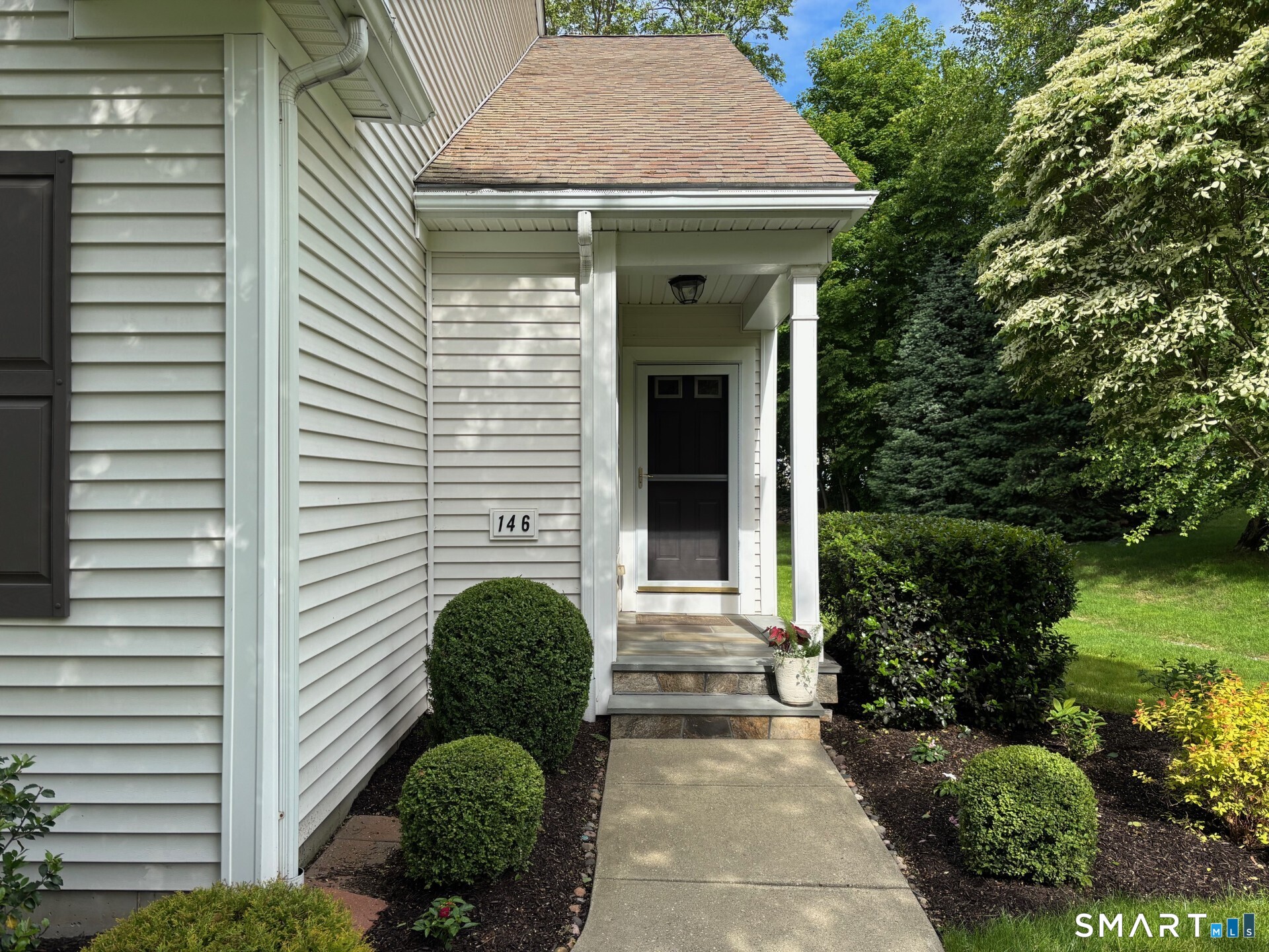 146 Country Club Drive 146
